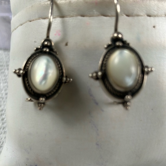 •STARLIGHT• mother of pearl + silver dangle earrings